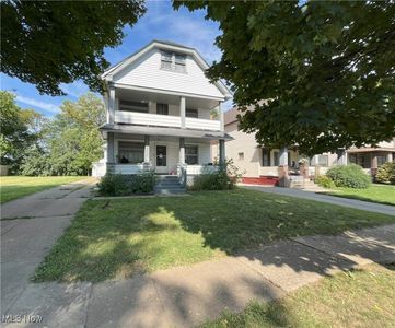 4026 E 52nd St, Newburgh Heights, OH, 44105