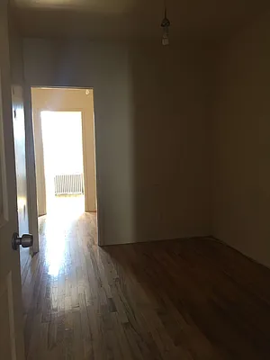 Rented by Grand & Co. | media 29