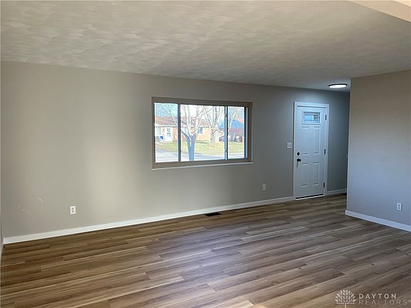5th image of 2912 Wyoming Dr