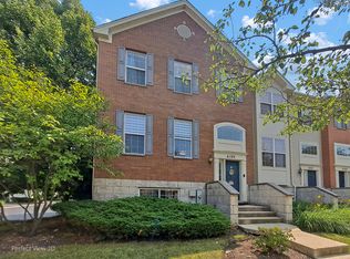 4199 Milford Ln, Aurora, IL 60504