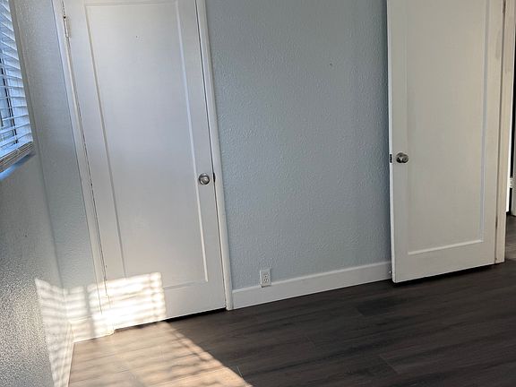 5th image of 16822 Carriage Ln