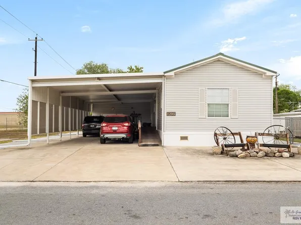 1216 N Palmera Dr, La Feria, TX 78559