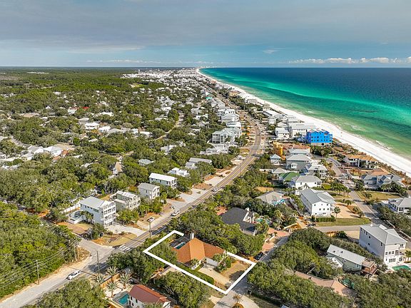 2nd image of 419 Pelican Cir