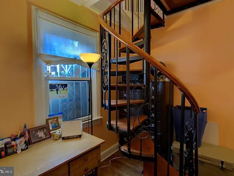 2924 Virginia Ave — Photo 29
