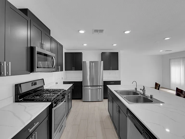 Torreon Ln — Photo 9