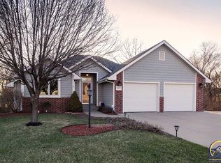 3337 NW Bent Tree Ln, Topeka, KS 66618