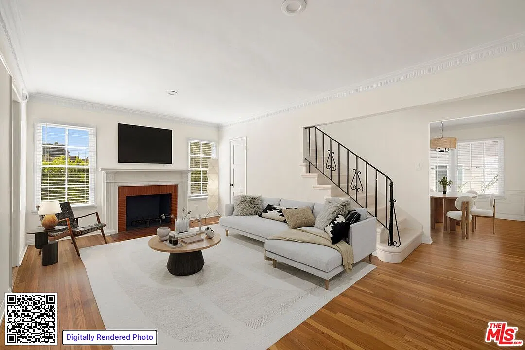 4 bed, 2.5 bath, $4,950 — Photo 1