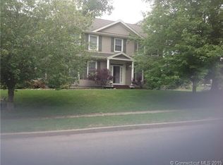 195 High Meadow Ln, Groton, CT 06355