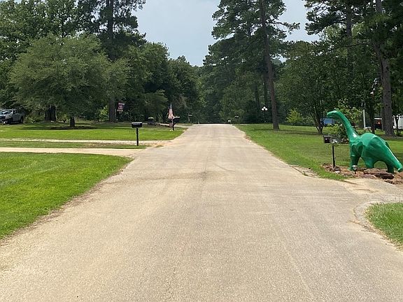 4th image of 568 County Road 1430