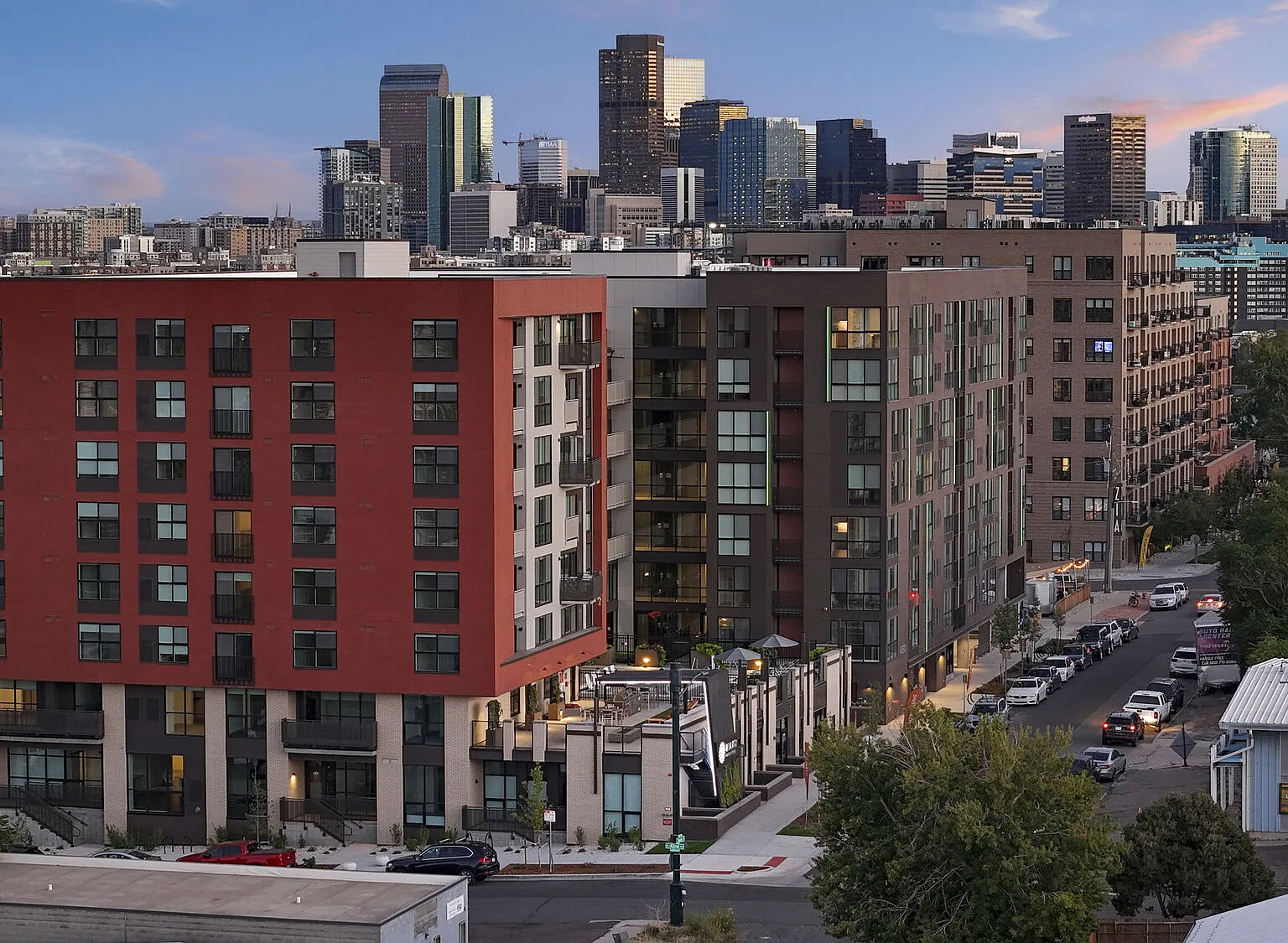 Alloy Sunnyside — Photo 1