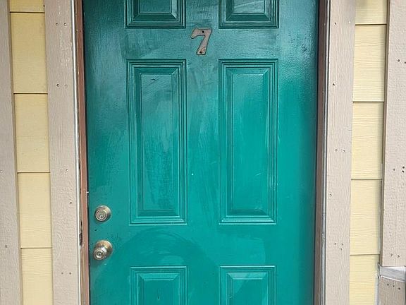 2nd image of 602 Scotch St #7