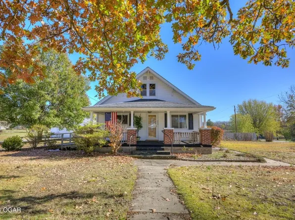 918 N Highway 97, Pierce City, MO 65723