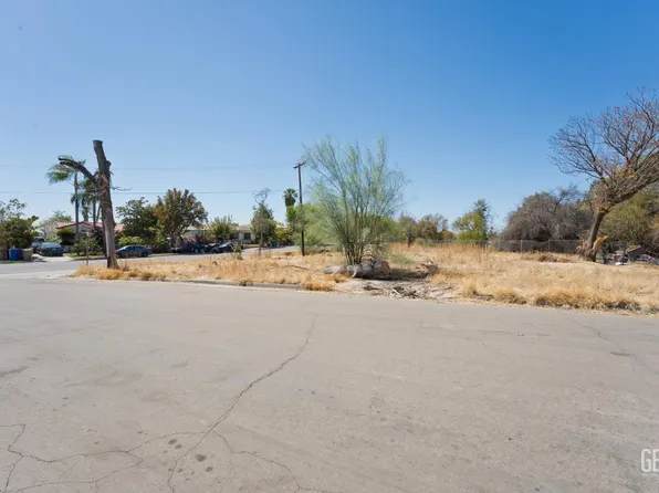 2118 Berger St, Bakersfield, CA 93305