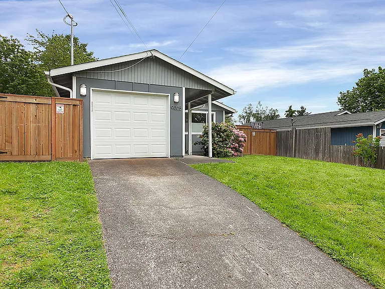 9005 N Peninsular Ave — Photo 35