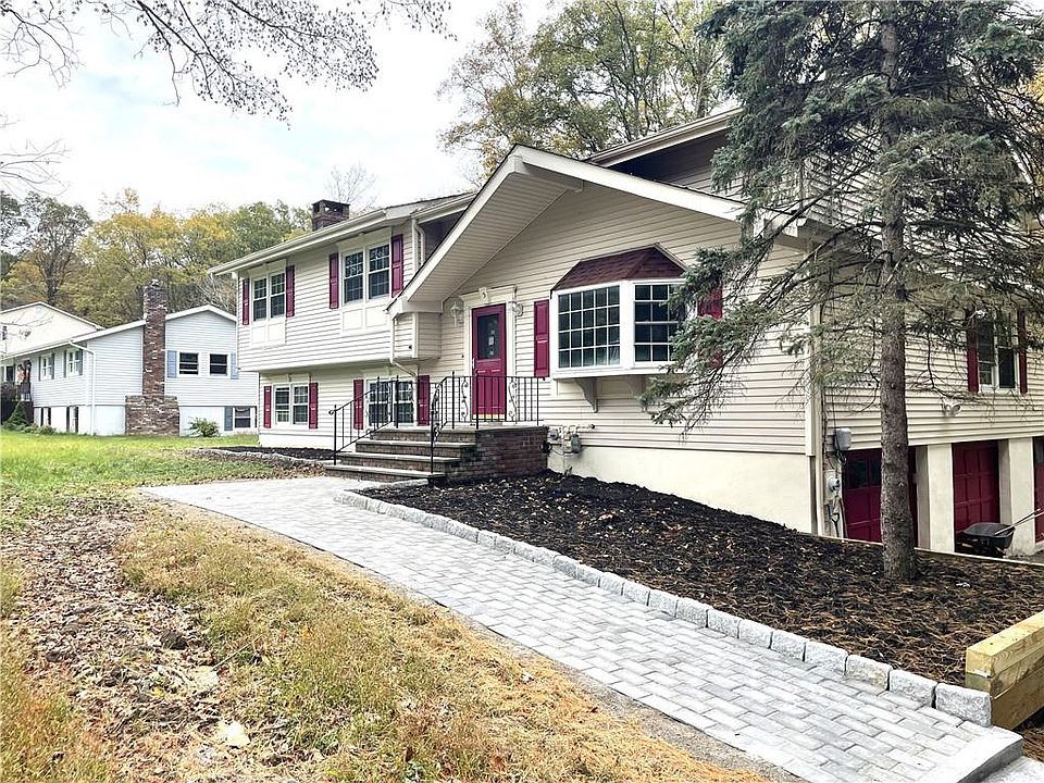 1st image of 5 Camelot Drive