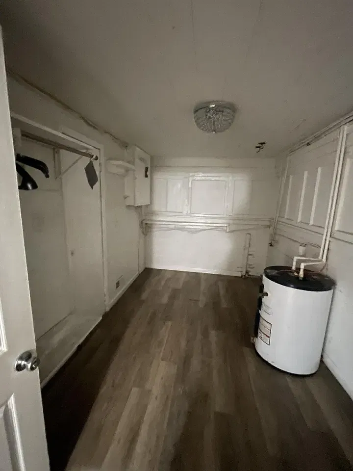 2 bed, 896 sqft, $1,400 — Photo 4
