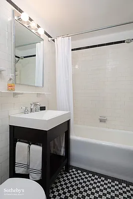 Sold by Sotheby's International Realty | media 9