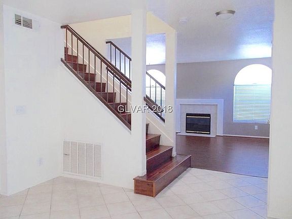2nd image of 7963 Teresita Ave
