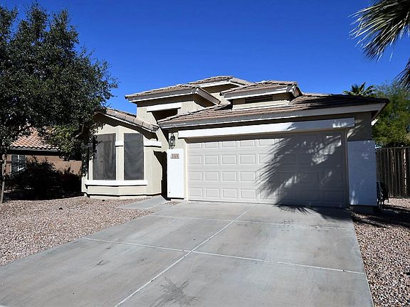 2nd image of 3904 E Longhorn Dr