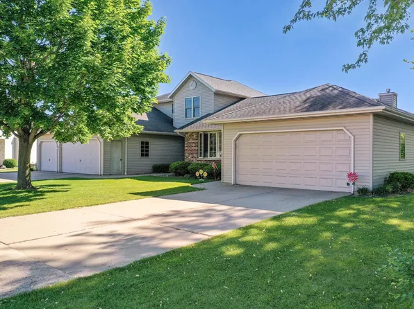 1773 Briarwood Ct, De Pere, WI 54115