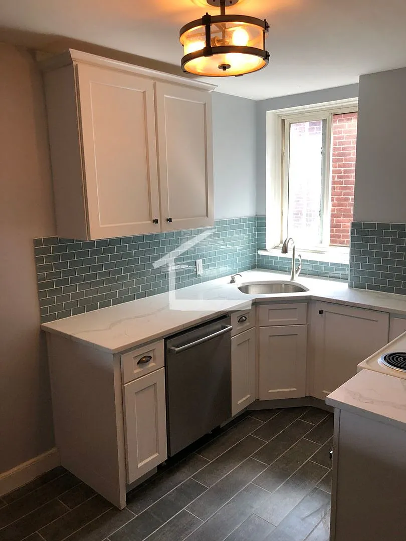 2004 Commonwealth Ave #3D Boston MA 02135 — Photo 2