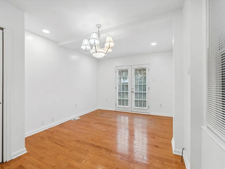 912 Snyder Ave #1 — Photo 6
