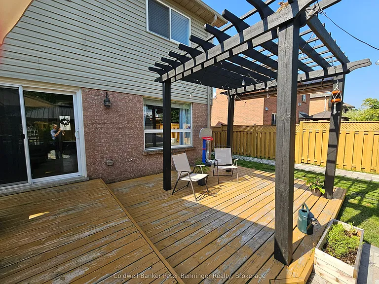 20 Bird Ct — Photo 38