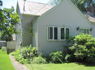 11 Adams Ct, Burlington, VT 05401