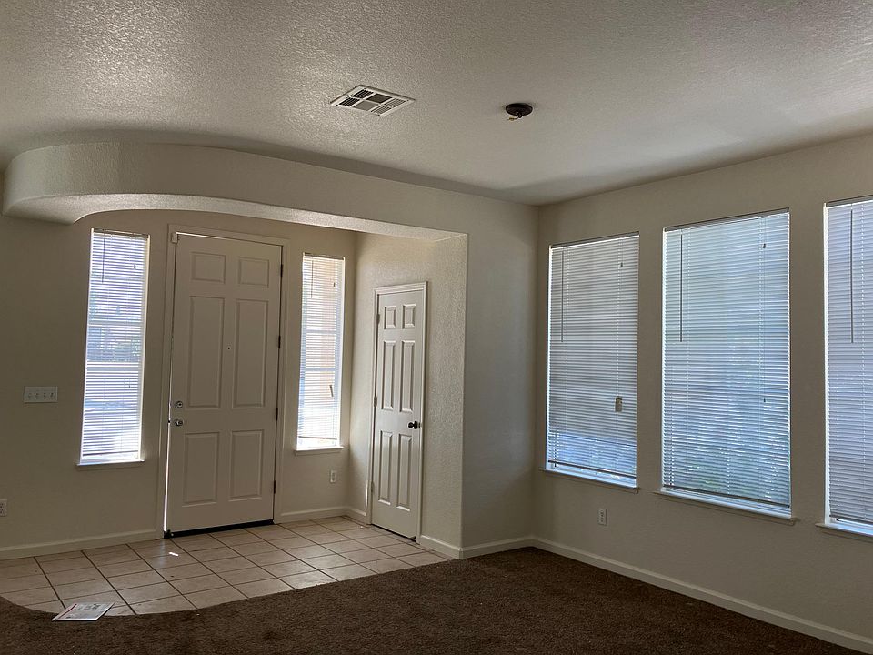 1st image of 10508 Winward Ave
