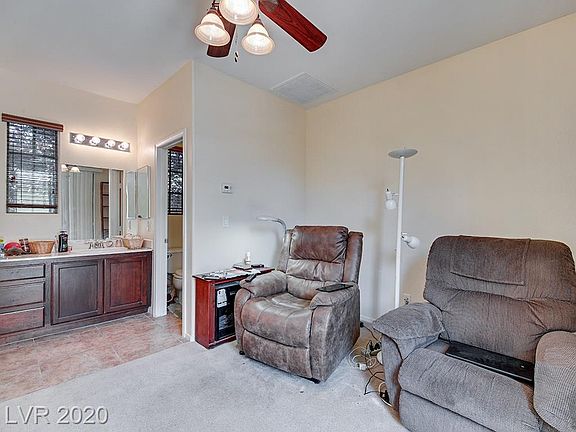 4th image of 3777 Helens Pouroff Ave