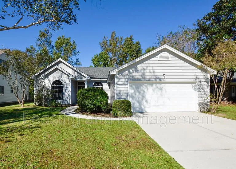 606 Portico Park — Photo 2