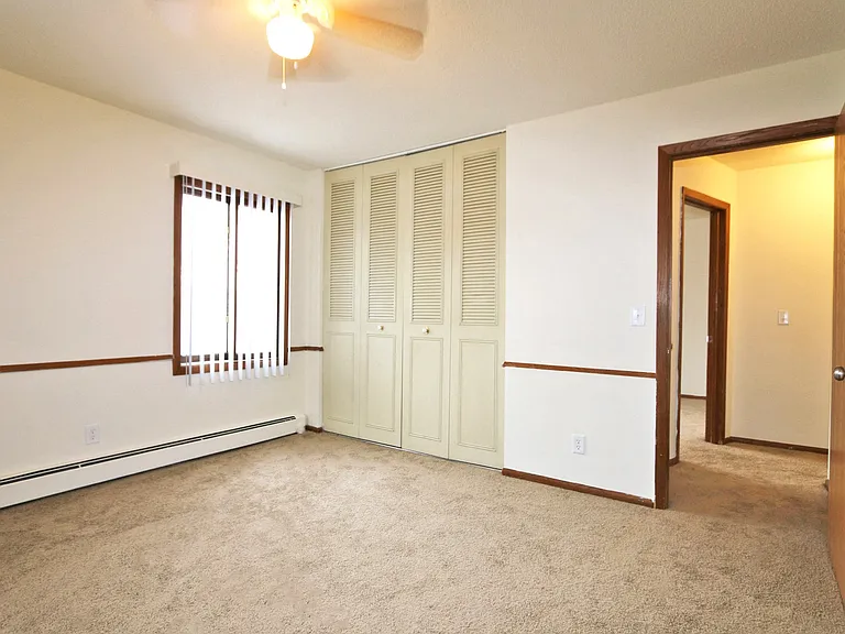 Apache Manor Apartments — Photo 19