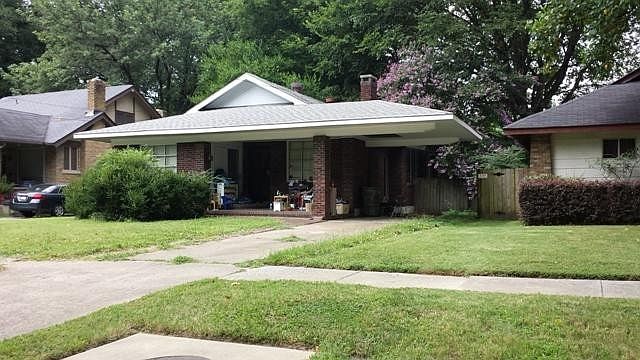 2nd image of 663 N Avalon St