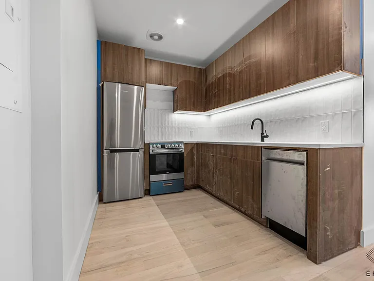 1193 Nostrand Ave #4R — Photo 4