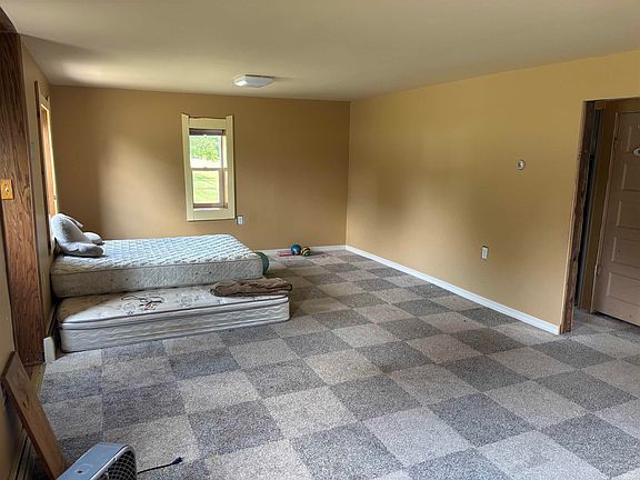 4th image of 405 E Swihart St