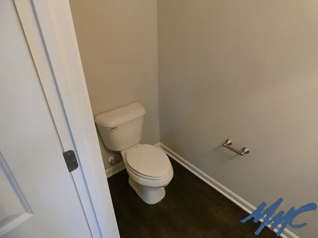 1511 Orange Ct — Photo 7
