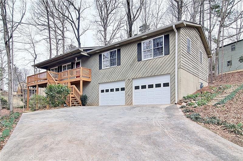 1st image of 435 Riverlake Ct