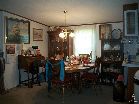 5th image of 4513 Live Oak St SW