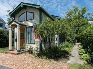 174 Church St, Barrington, RI 02806