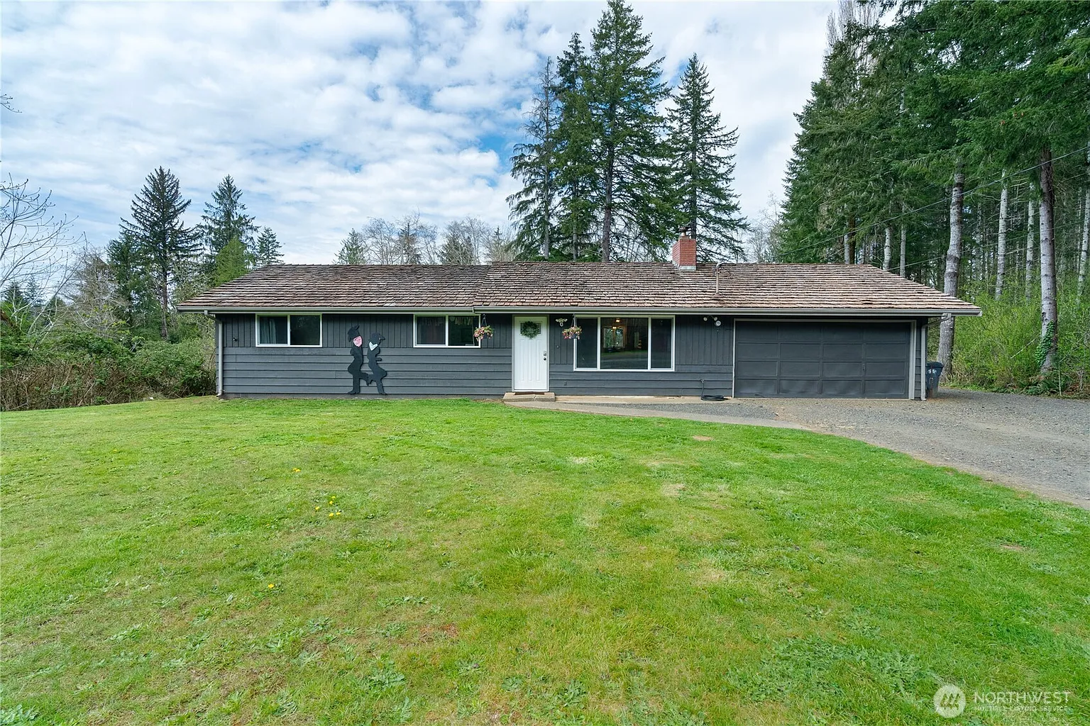 4653 Wishkah Road photo 1