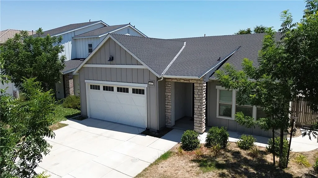 4632 Beckman Way photo 1