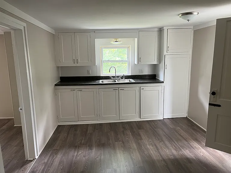 187 Glasgow St #2 — Photo 10