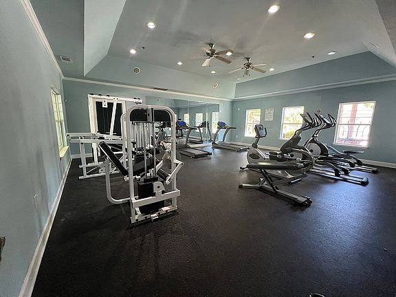 4th image of 2738 Vineyards Dr SE #112