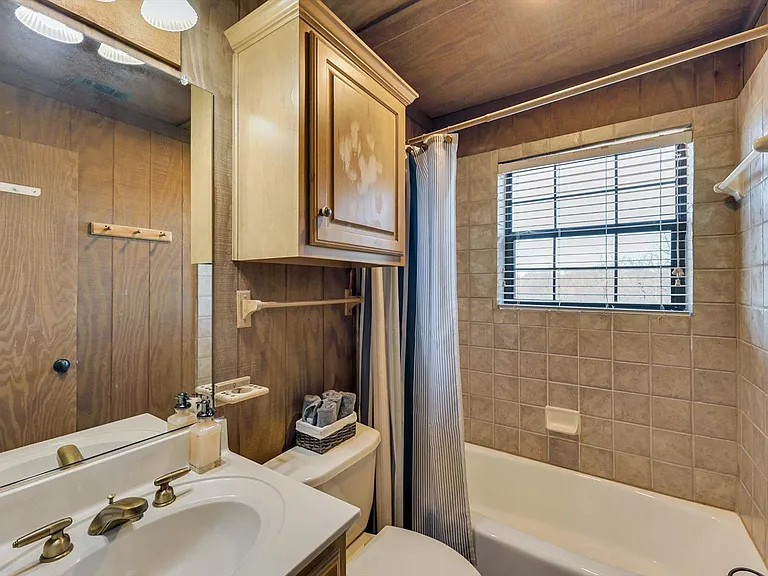 9680 County Road 128 — Photo 32