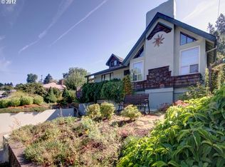 6720 SW 37th Ave, Portland, OR 97219