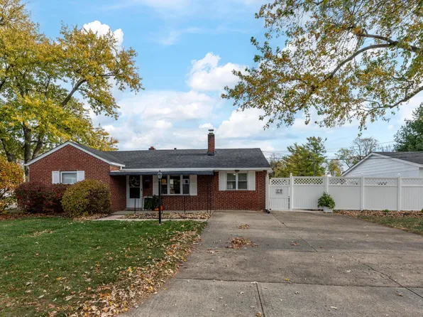 4208 Dudley Ave, Grove City, OH 43123