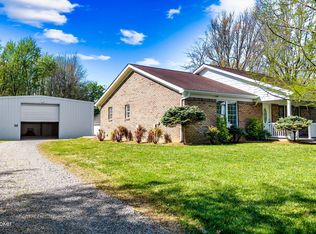 8802 Ferndale Rd, Louisville, KY 40291
