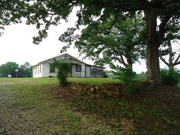 2nd image of 4106 Farm Road 3357