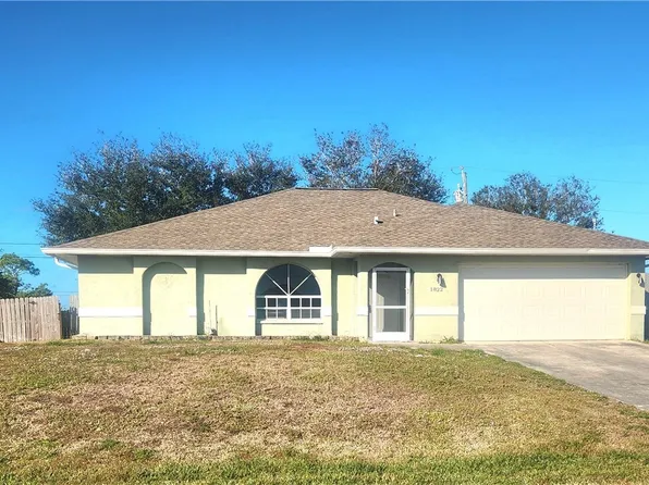 1822 NW 8th Pl, Cape Coral, FL 33993