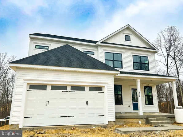 100 Sapphire St, Stephenson, VA 22656